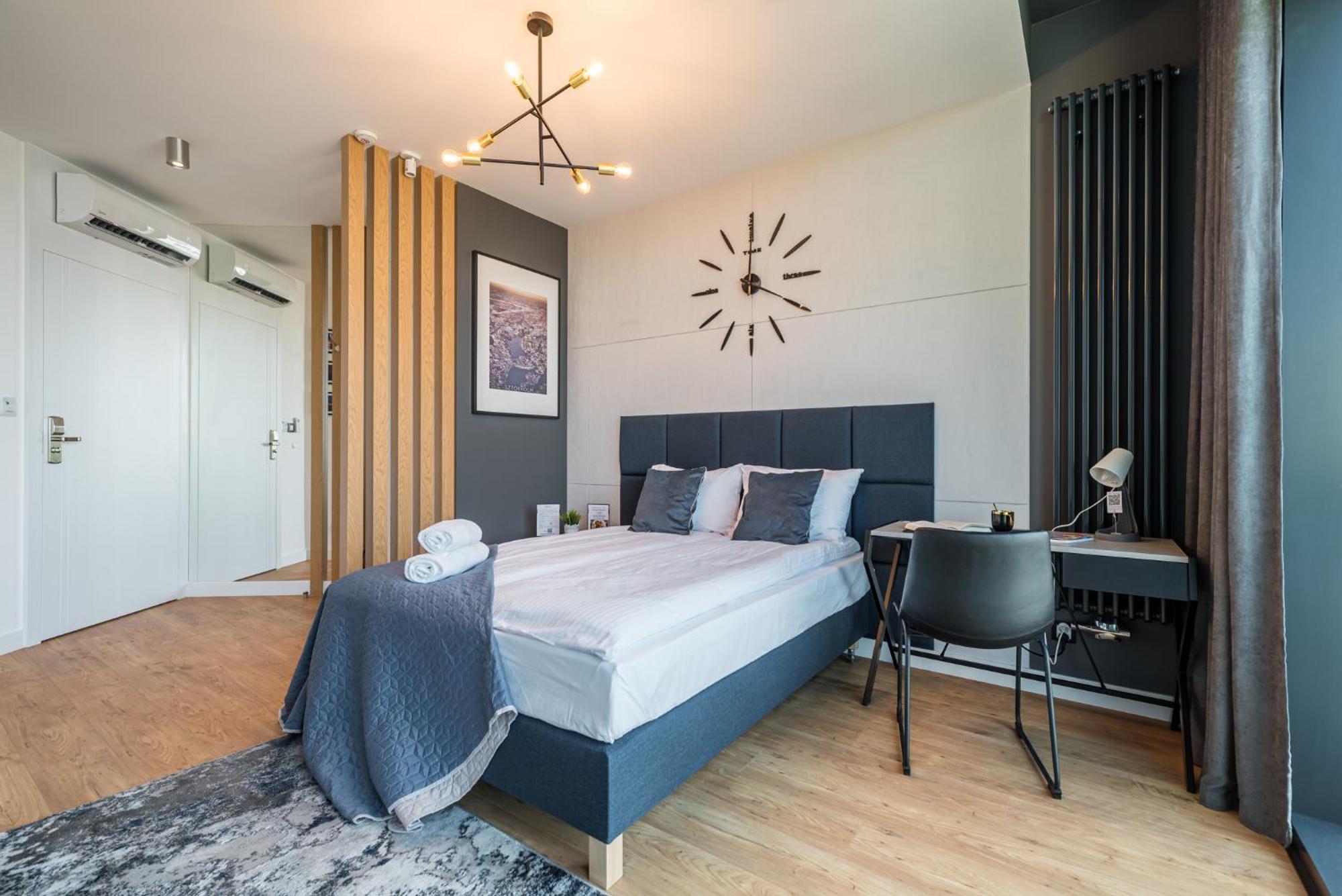 Q18 Aparthotel Bydgoszcz Exterior photo